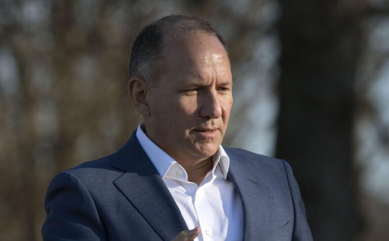 Lloyd Smucker 768x476