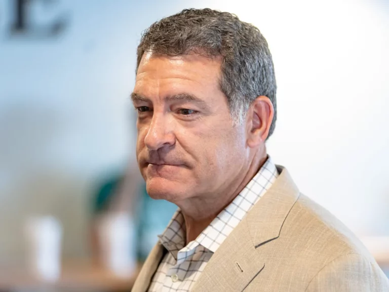 Mark Green 02 scaled.jpg 768x576