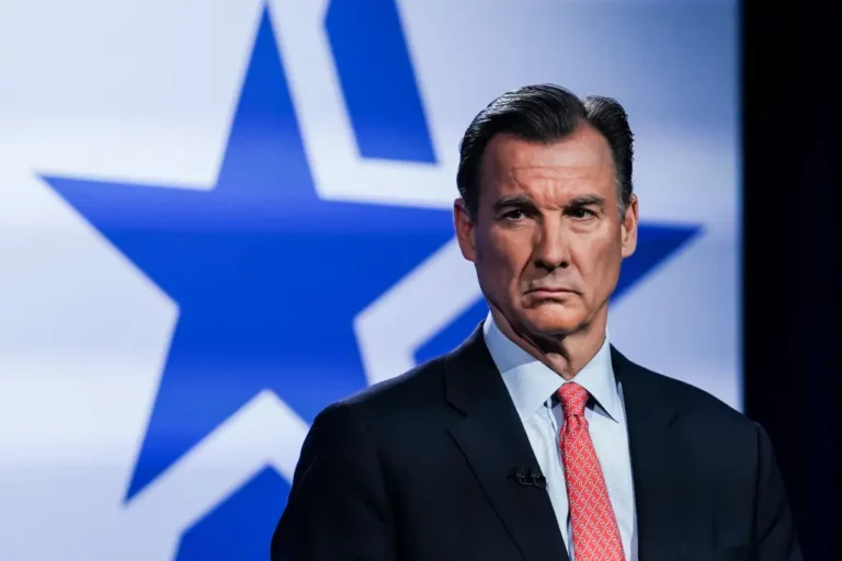 congressman tom suozzi d n 17104124.jpg 768x512