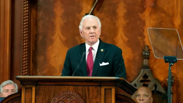 Henry McMaster.jpg 768x432