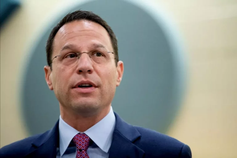 Josh Shapiro.jpg 768x512