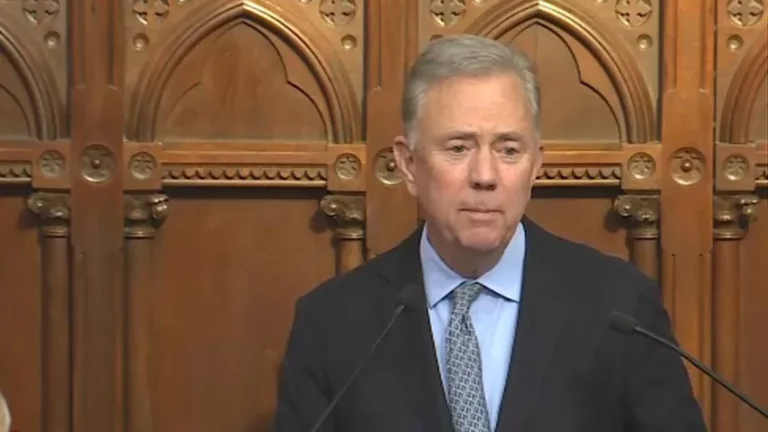 Lamont 2025 state of the state 3.jpg 768x432